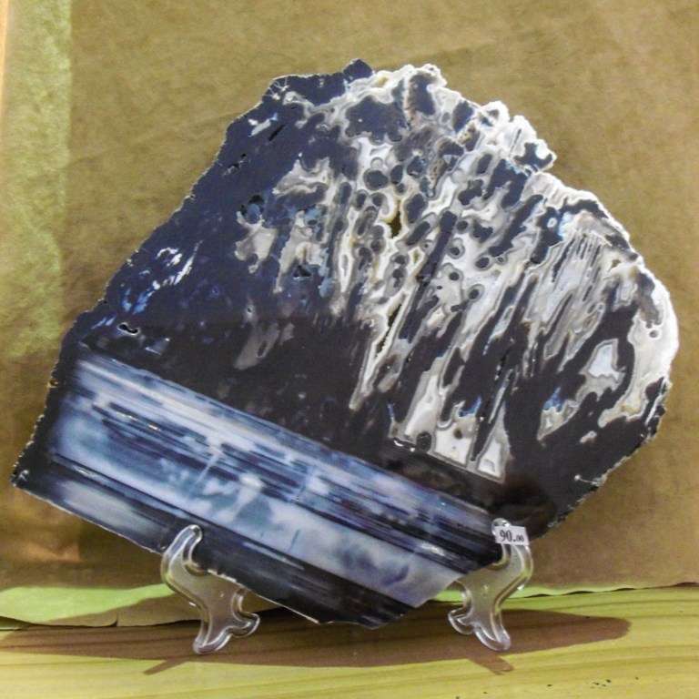FETTA DI ONICE CON CALCEDONIO