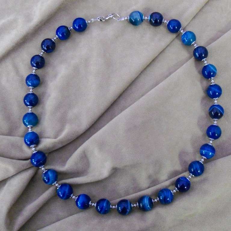 COLLANA CON AGATA BLU