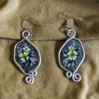 MONILE IN PIETRA LAVICA