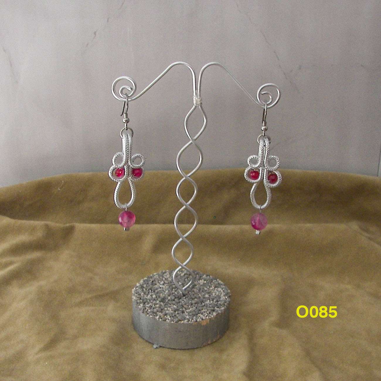 ORECCHINI CON AGATA ROSSA