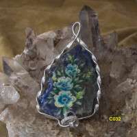 CIONDOLO CON LAPISLAZZULI