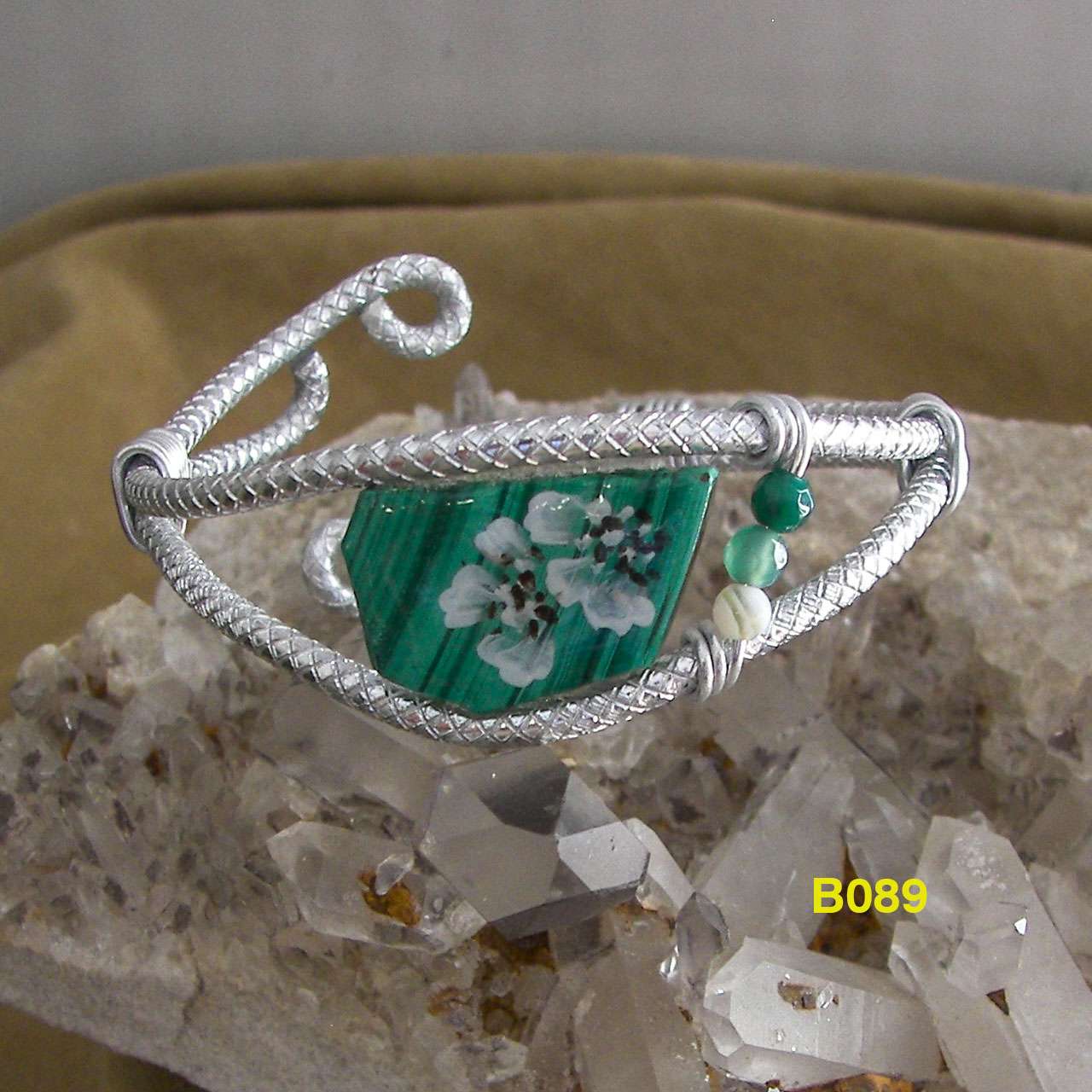 BRACCIALE CON MALACHITE