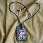 MONILE IN PIETRA LAVICA