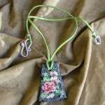 MONILE IN PIETRA LAVICA