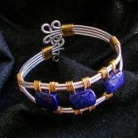 BRACCIALE CON LAPISLAZZULI