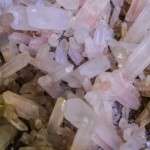 QUARZO CON SFUMATURE DI COLORE ROSA