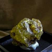 CRISTALLO DI ZOLFO BITUMINOSO