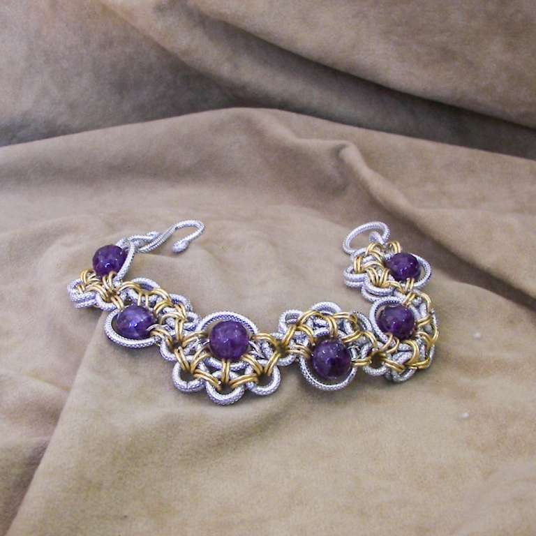 BRACCIALE CON AMETISTA