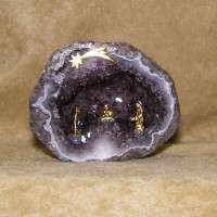 PRESEPE SU GEODE DI AMETISTA
