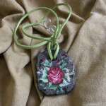 ciondolo in pietra lavica