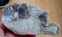 Fluorite viola con Quarzo
