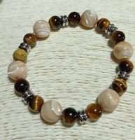 Bracciale con occhio di tigre e madreperla