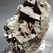 TETRAEDRITE CON PIRITE