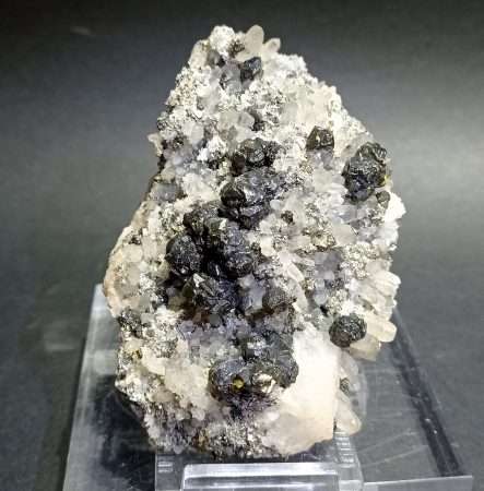 QUARZO CON BLENDA E PIRITE