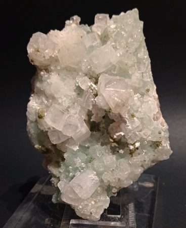 APOFILLITE VERDE con PREHNITE