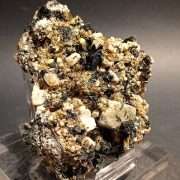 ORTOCLASIO CON AEGIRINA