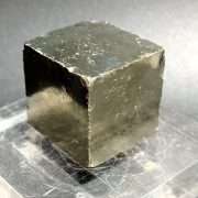 PIRITE CUBICA