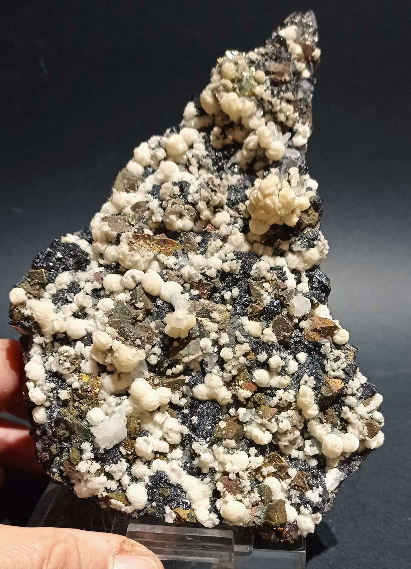 QUARZO IALINO CON BLENDA E CALCOPIRITE