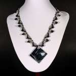 Collana con onice striato