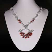 Collana con corallo rosso oceanico