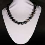 Collana con onice striato