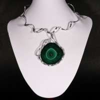 COLLANA CON MALACHITE