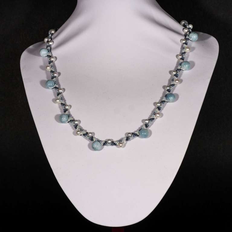 COLLANA CON ACQUAMARINA E PERLE