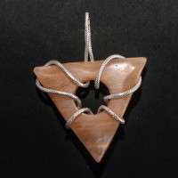 Ciondolo con calcite arancio