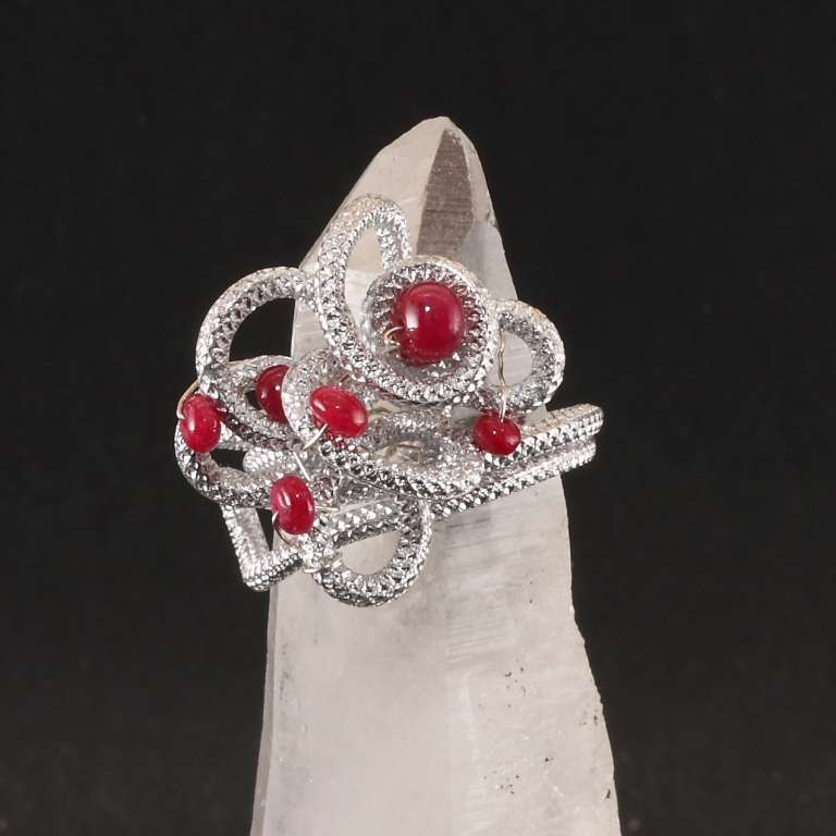 Anello con agata rossa