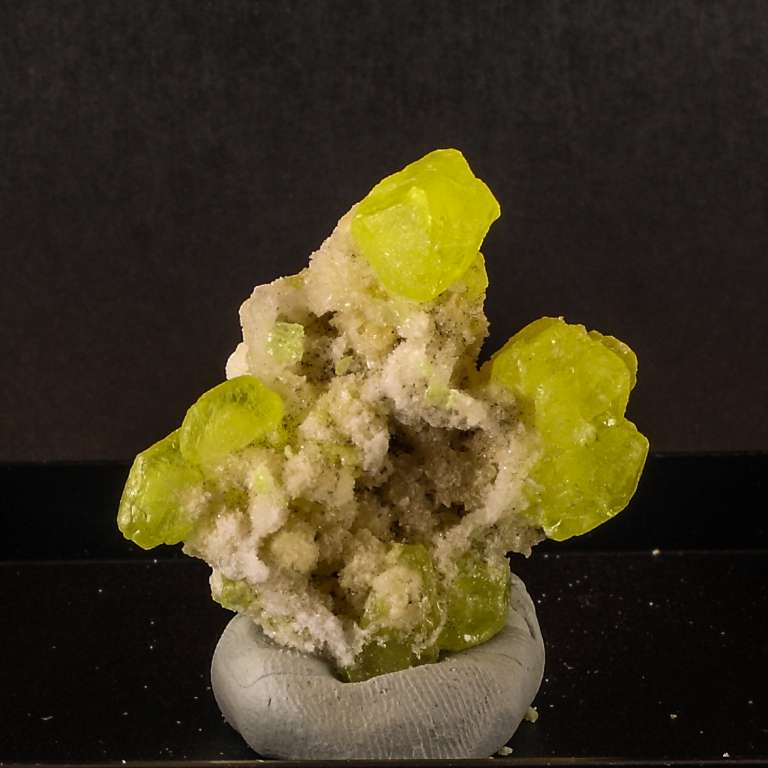 Zolfo su aragonite