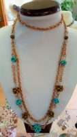 COLLANA CON HOWLITE