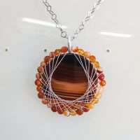 CIONDOLO CON CORNIOLA