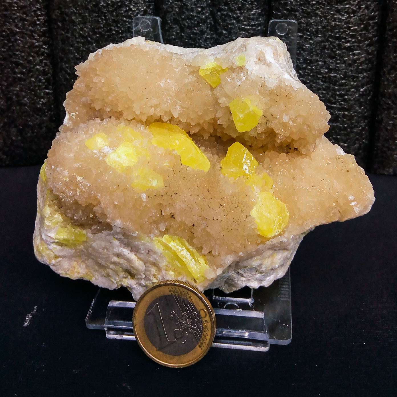 ZOLFO SU ARAGONITE