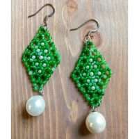 ORECCHINI CON AGATA VERDE E PERLE