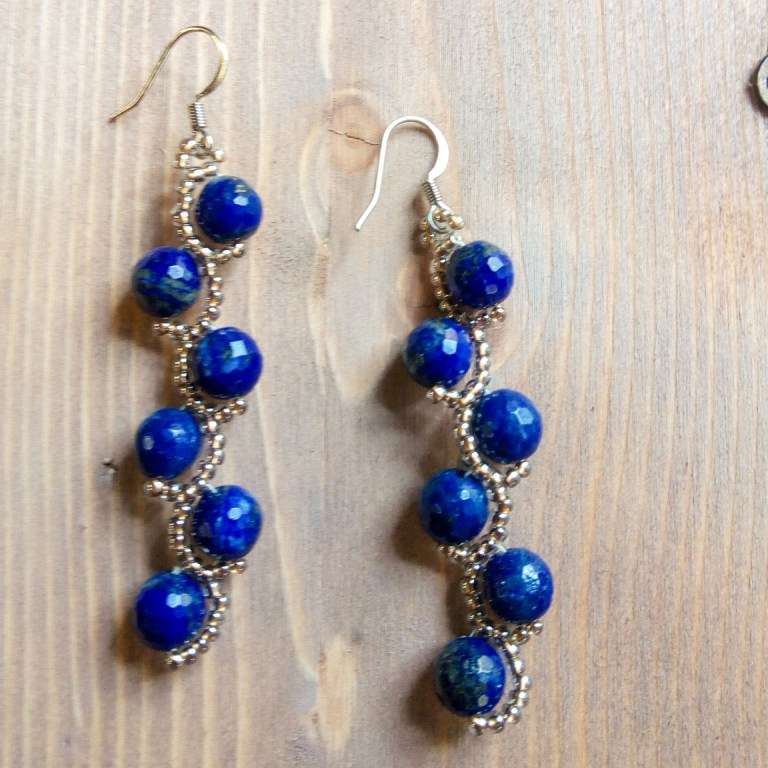 ORECCHINI CON LAPISLAZZULI