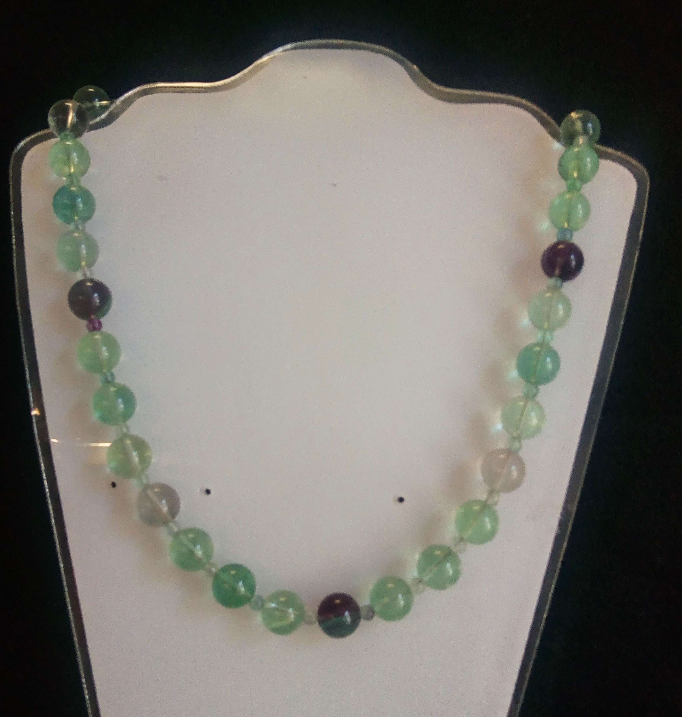 COLLANA CON FLUORITE