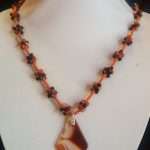 COLLANA CON CORNIOLA