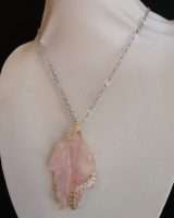 COLLANA CON QUARZO ROSA