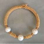 BRACCIALE CON PERLE