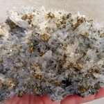 Quarzo con pirite e blenda