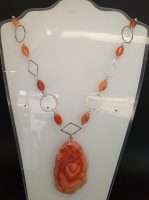 COLLANA CON CORNIOLA