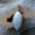 CIONDOLO CON PERLA BAROCCA